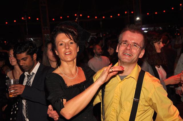min 2011 12 10 cabaret sauvage 271